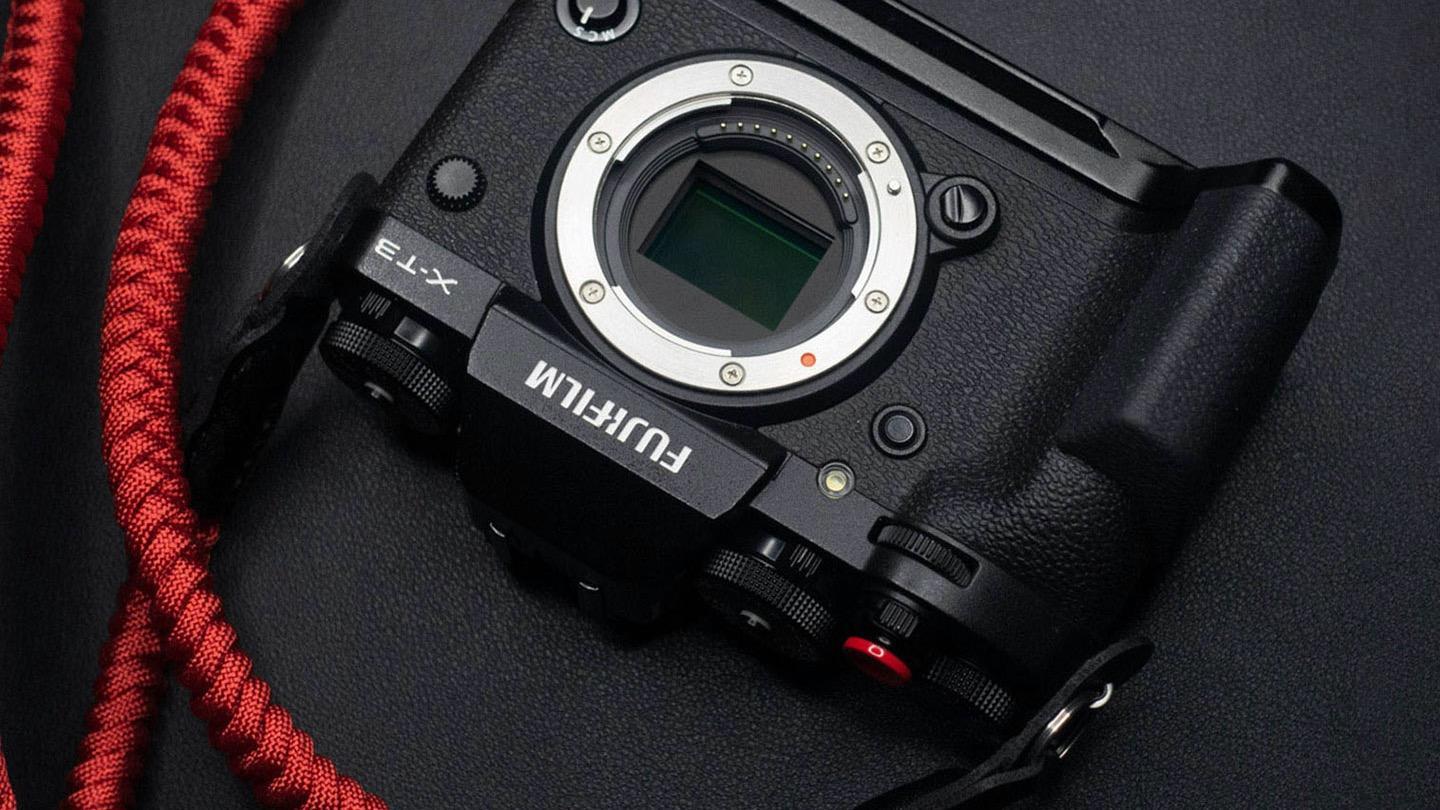 6 Best Fujifilm X100V & X100VI Accessories For Style, Grip And ...