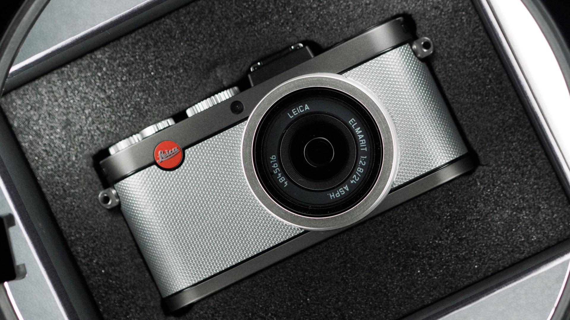 How To Write An Engaging Instagram Captions For Camera Gear Photos ...